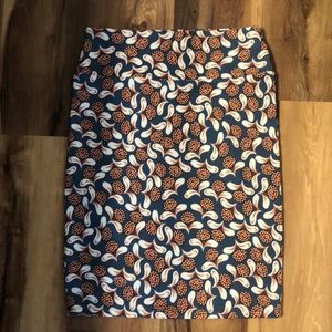 Adorable Lularoe Cassie skirt